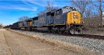 CSX 4581 leads B157.